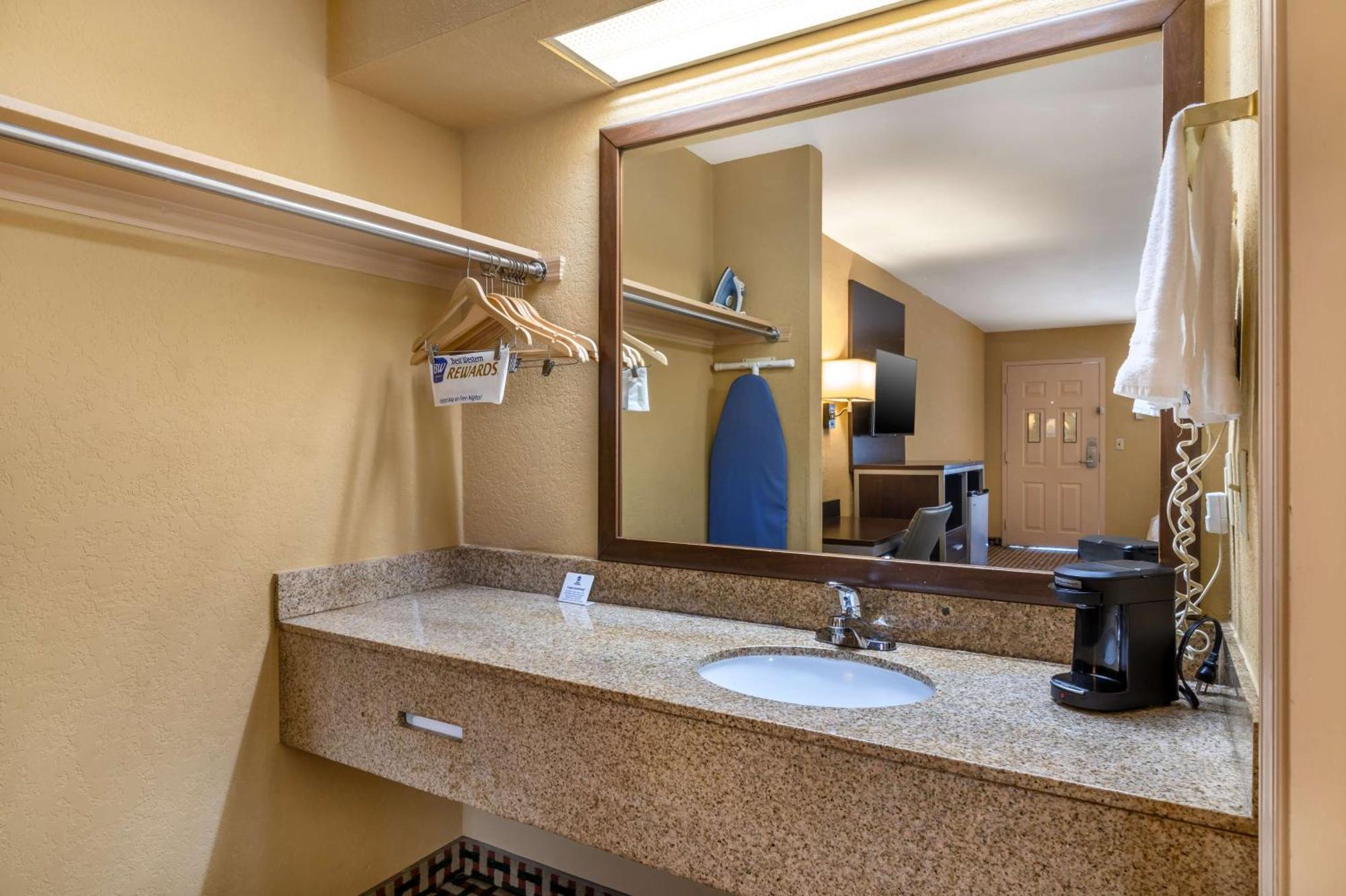 Swainsboro Best Western Bradford Inn מראה חיצוני תמונה